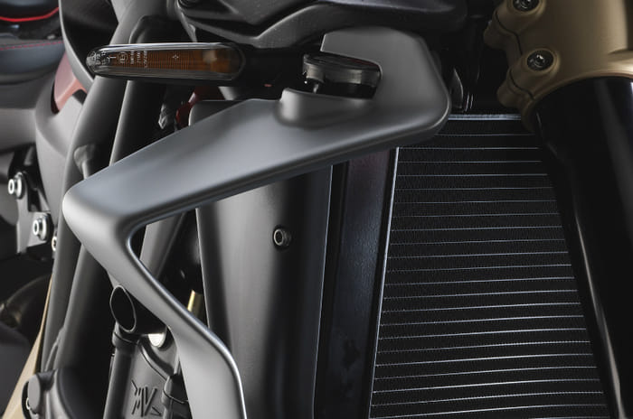 MV Agusta Brutale 1000 Serie Oro MV Agusta Brutale 1000 Serie Oro